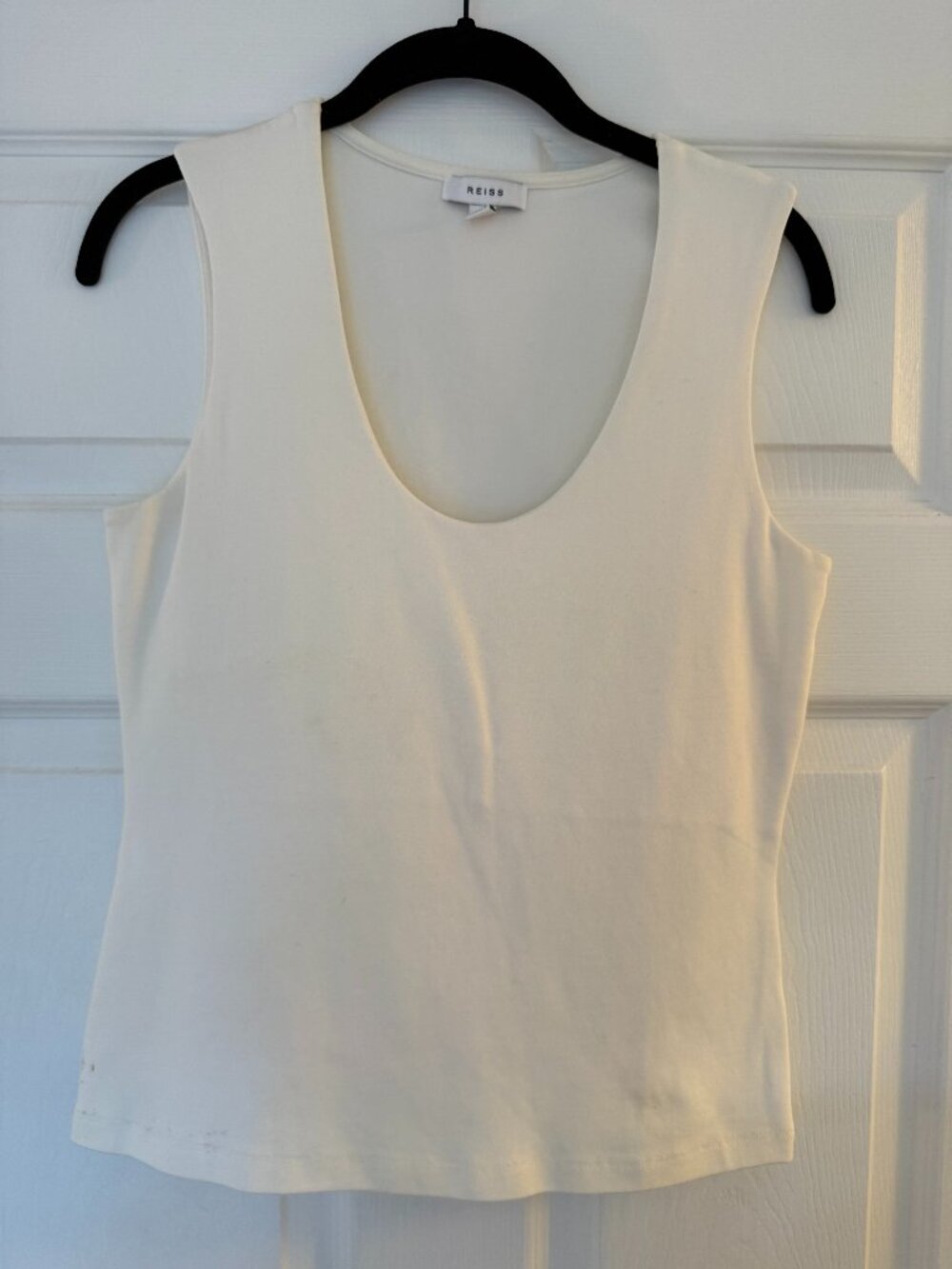 Reiss Ivory Scoop Neck Tank Top — Size M